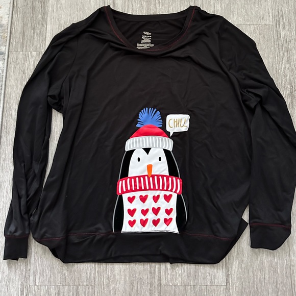 Secret Treasures Christmas Penguin Pajama Set - Picture 3 of 9